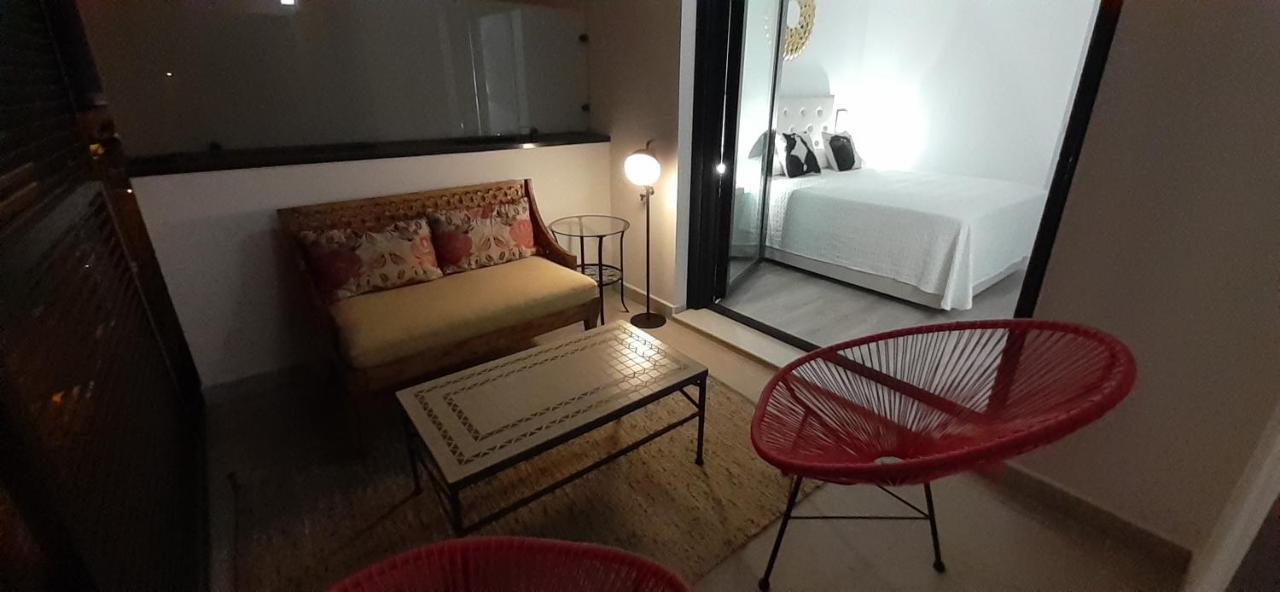 Teatinos Suite 马拉加 外观 照片